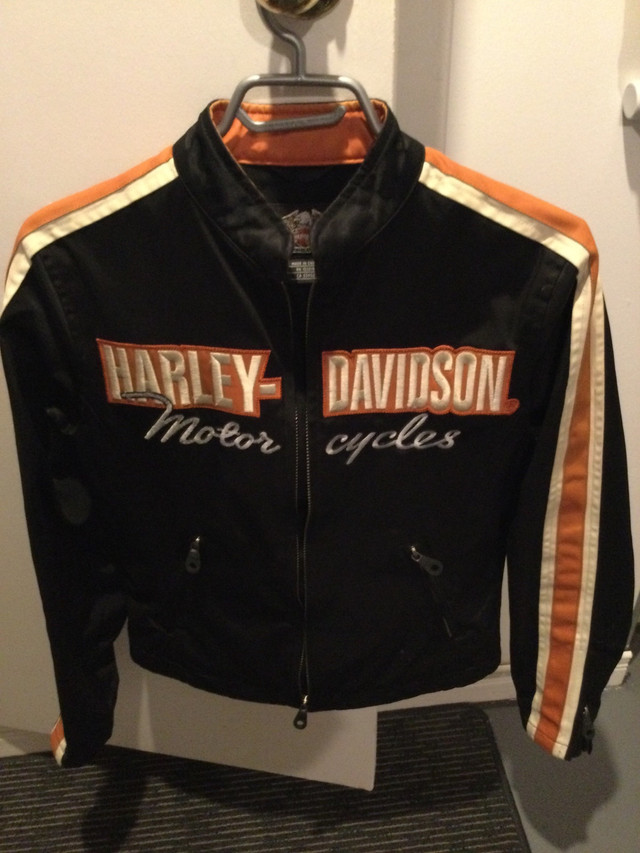 Harley Davidson Jacket for woman. Size small. $60 in Women's - Tops & Outerwear in Oakville / Halton Region