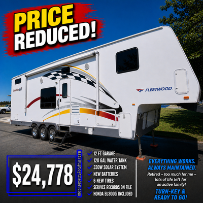 PRICE REDUCED – Gearbox Toy Hauler | Solar + Honda EU3000i generator | Turn-Key Clean, upgraded toy...