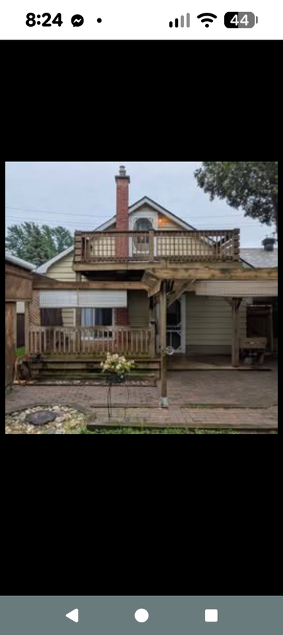 Attention All single men and women, retirees, investors and first time home owners! Located in a gre...