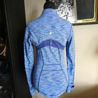 Lululemon 6-8 Medium Blue Swester Define Yoga Jacket Top
