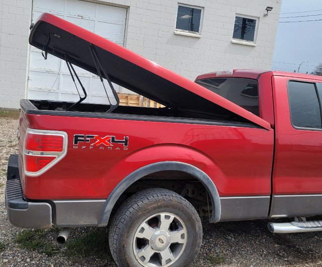 Truck box topper tonneau cover in Other Parts & Accessories in Lethbridge
