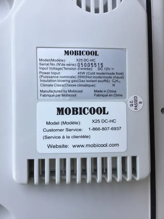 Mobicool 12V Electric Car Fridge Cooler/Warmer, 9L in Refrigerators in City of Halifax - Image 10