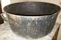 Large cast iron cauldron 23" x 10"