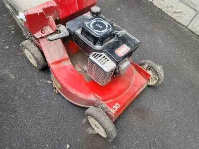 1980s Vintage Toro 2 Cycle 530 Lawnmower Toro 530 Gas Lawnmower Lawn Mower