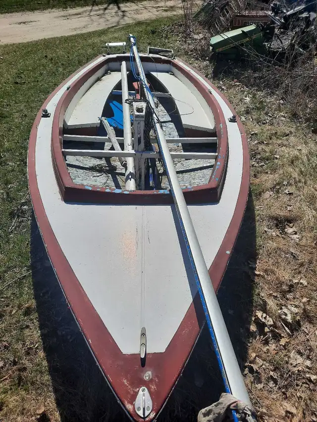 sailboat in Sailboats in London - Image 3