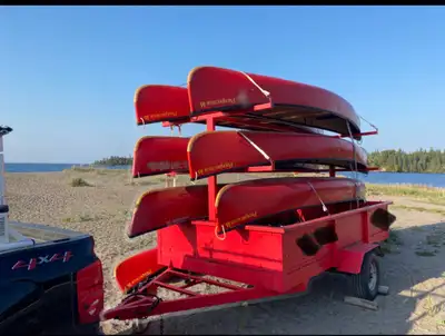 Canoe trailer with spare