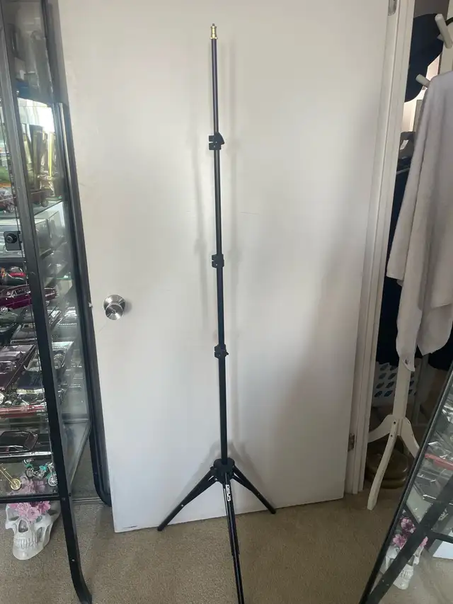 Opus tripod64352133233283121