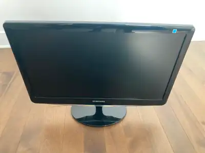 23 pouces avec fil ! Model B2330h Full hd 1920x1080