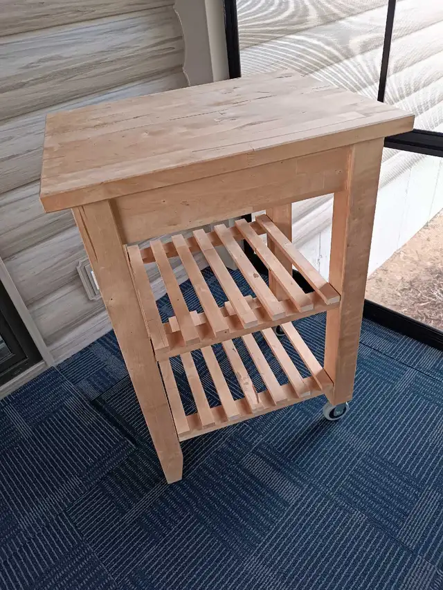 Beech Serving Cart469587399300894720
