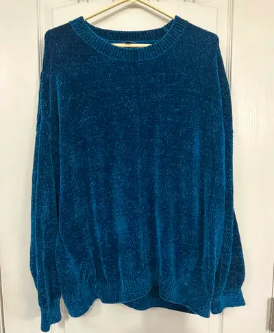Lot of L/ XL Sweater/Jackets for women (20 items), View more