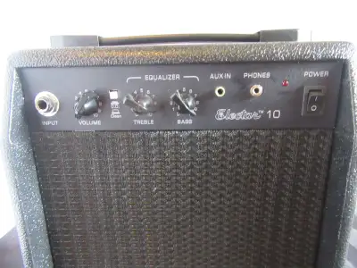 Epiphone Electar 10 Solid State Electric Guitar Amp, View more