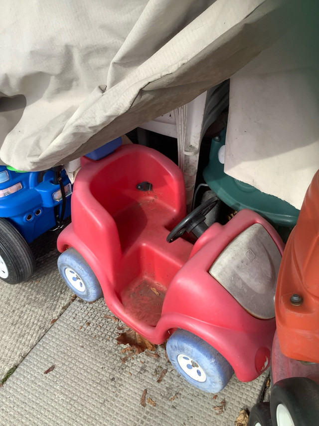 kids push cars in Toys in Ottawa - Image 2