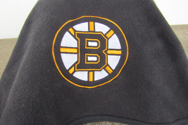 All Star Dogs Boston Bruins Polar Fleece Hooded Dog Jacket XL in Accessories in Cole Harbour
