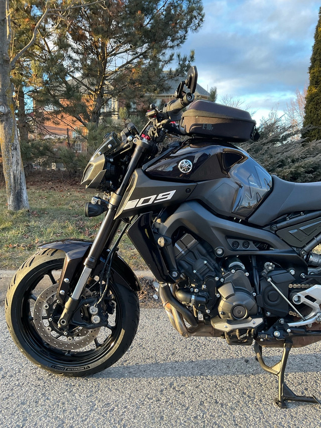 2018 Yamaha MT09 in Street, Cruisers & Choppers in Markham / York Region - Image 4