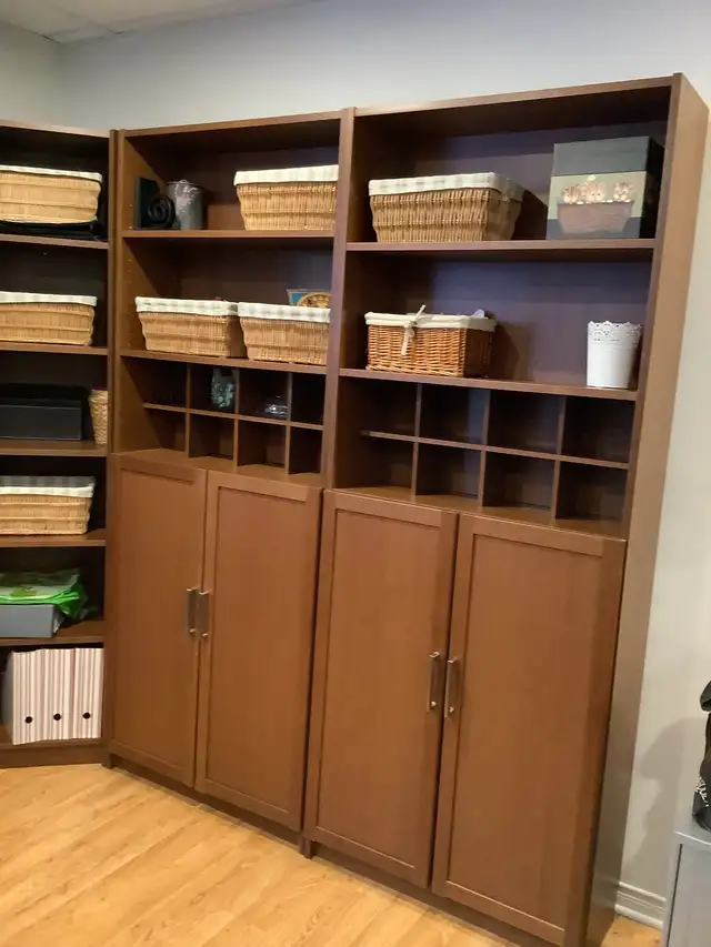 Lot de 5 bibliothèques (ikea) in Bookcases & Shelving Units in Longueuil / South Shore - Image 5