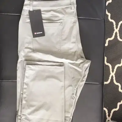 New LuluLemon Pants $149 retail, View more