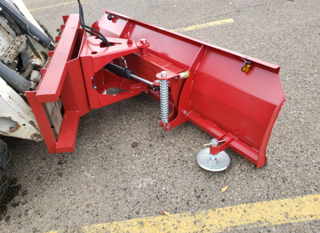 84” Skid Steer Snow Plow in Other in Pembroke - Image 2