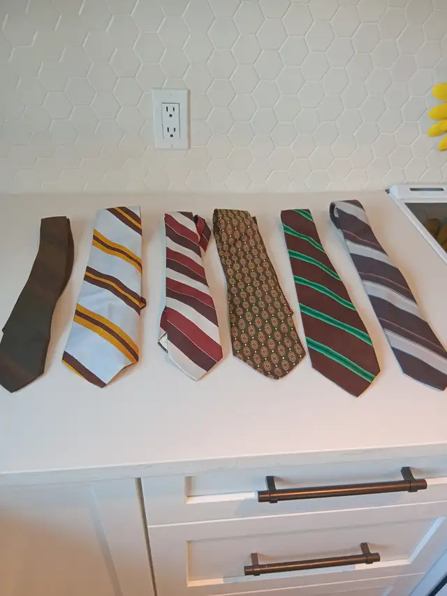 Variety of Men's Vintage Ties FATHER'S DAY GIFT IDEA in Men's in Calgary - Image 2