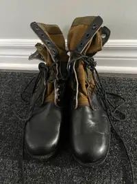 Mens Army Boots size 7