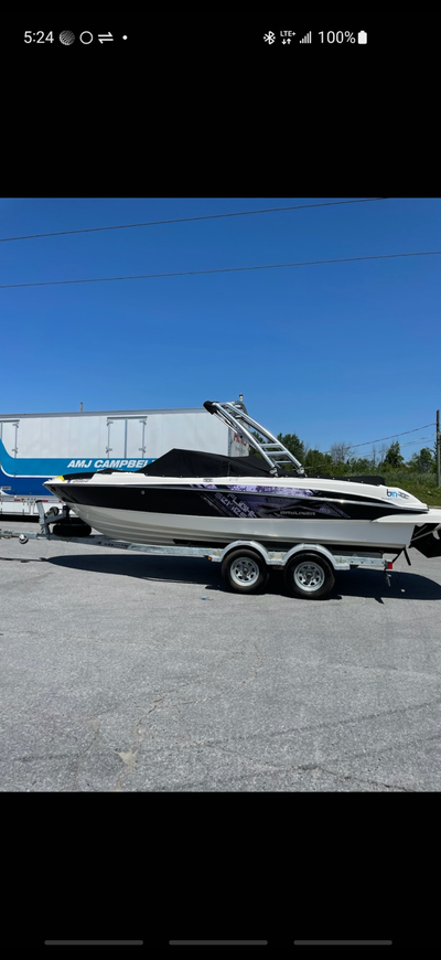 For Sale – 2013 Bayliner 215 * Engine: Mercury 4.3L * Hours: 254 hours * Includes: Trailer and GPS *...