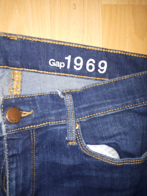 5  paire of JEANS  for women 
Size 30  in Women's - Bottoms in Gatineau - Image 10