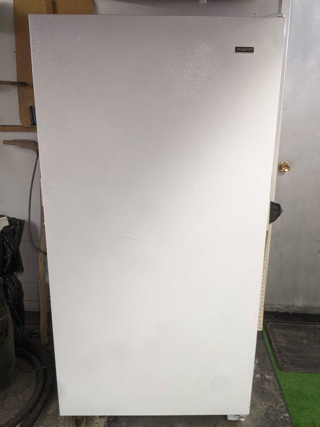 Beaumark - Vertical freezer / Congélateur vertical dans Congélateurs  à Longueuil/Rive Sud - Image 4
