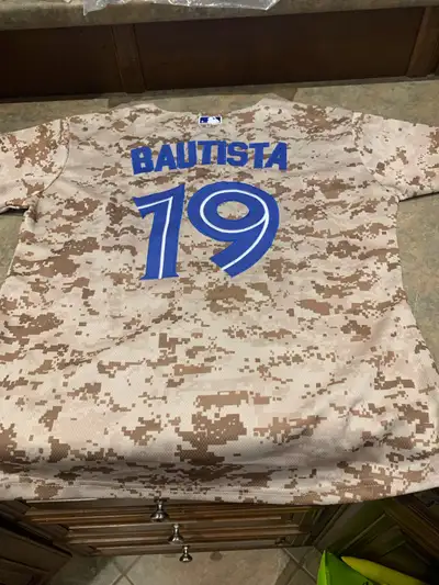 toronto blue jays woman's large Bautista jersey, View more