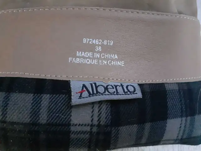 woman's Alberto fashion boots in Women's - Shoes in Grande Prairie - Image 3