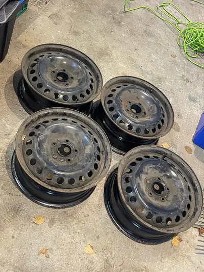Selling a set of 16 inch steel rims with a 5x114 bolt pattern. Was used for 2 seasons on winter tire...