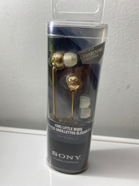 Chic Sony ear buds