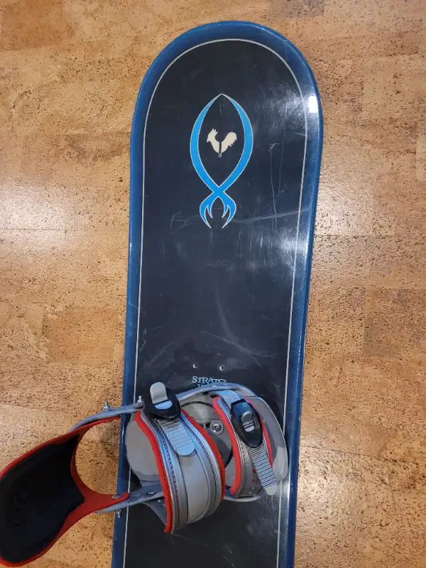 Rossignol Strato Wide 159 Snowboard with Bindings (L size in Snowboard in Calgary - Image 3