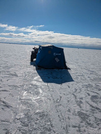 clam ice hut in Fishing, Camping & Outdoors in Ontario - Kijiji Canada