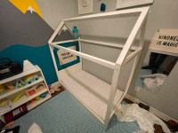 Montessori Floor Bed with 2 Mattresses, Protector, Sheets - $150