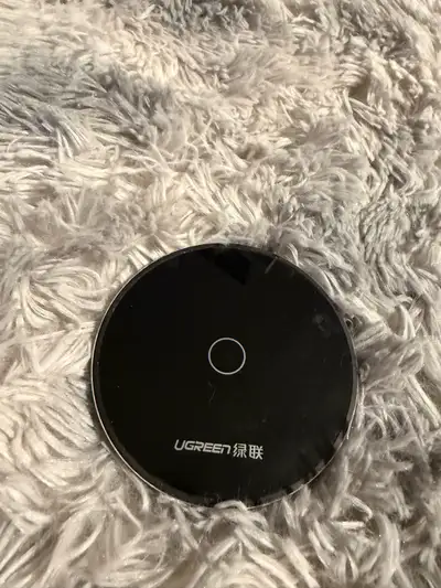 Ugreen Wireless Charger, View more