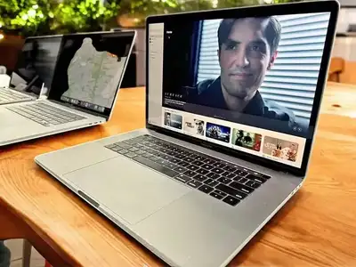 i7 6 Core ,16G RAM 500G ssd Macbook PRO A1990, 15", View more