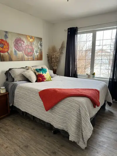 Room for Rent (Brooks, AB) - short term preferred