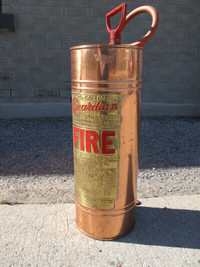 Guardian copper brass 2.5 gal hand pump liquid fire extinguisher