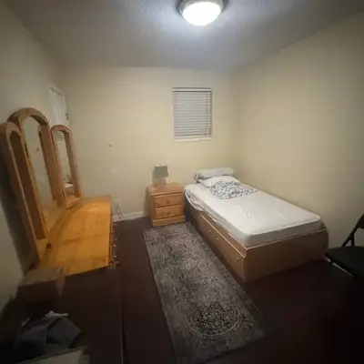 Suited for male working professionals or students. Private furnished room in a house Shared bathroom...