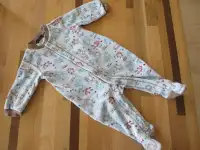 Pyjama chaud petit lem (taille 6 mois) (V156)