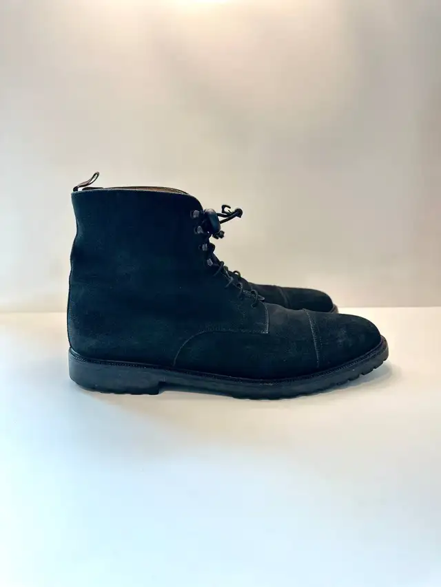 Magnanni “Polar” Men’s Suede Boots – US 10 in Men's Shoes in Calgary - Image 5