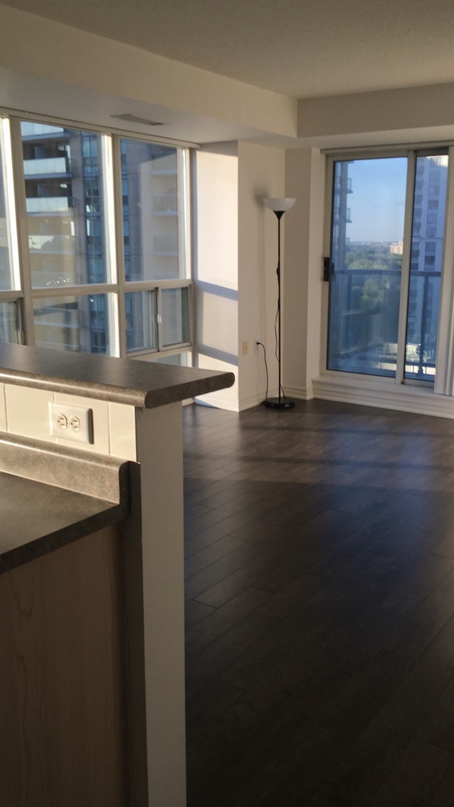 Big Corner One BedroomYonge/FinchUtilities Incl Long Term Rentals