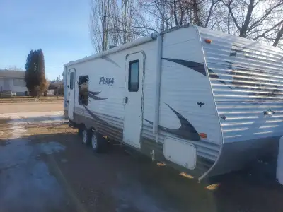 Call or text to arrange a viewing. I just don't get out camping anymore, so hopefully someone else c...
