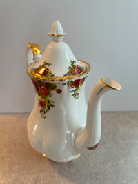 Old Country Roses Coffee Pot