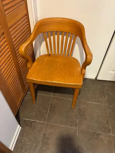 Key search words / tags: Vintage retro antique mid century mid-century accent colonial solid wood wo...