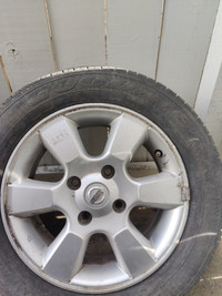 2 x Nissan rims and tires 4x115 185/65/15