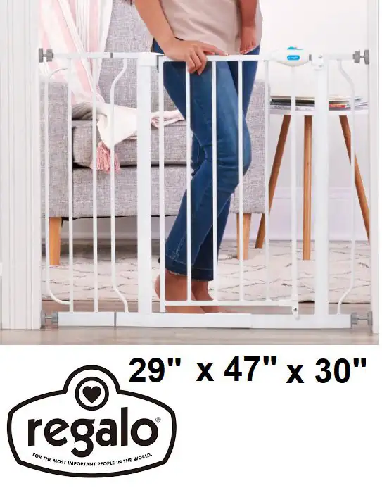 REGALO EASY OPEN EXTENDABLE EXTRA WIDE SAFTEY GATE - 29" - 47"  in Gates, Monitors & Safety in Barrie - Image 2