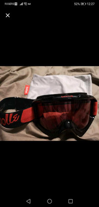 LIKE NEW BOLLE SKI/ SNOWBOARD GOGGLES 