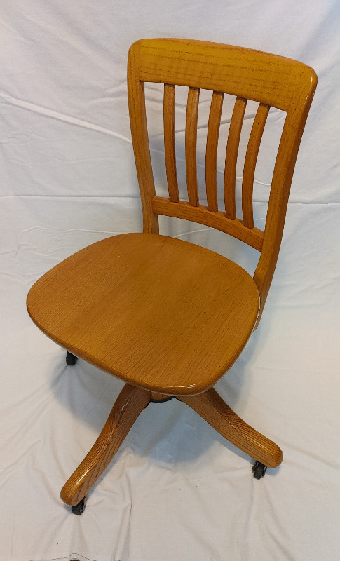 Wooden Swivel Desk Chair in Chairs & Recliners in Victoria