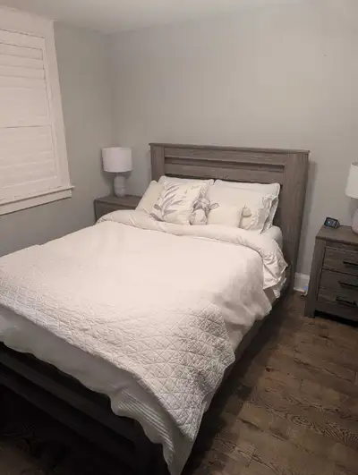 Ashley Zelen Bedroom Set – $250, View more