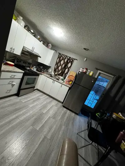 Room for Rent ( Girl or couple)